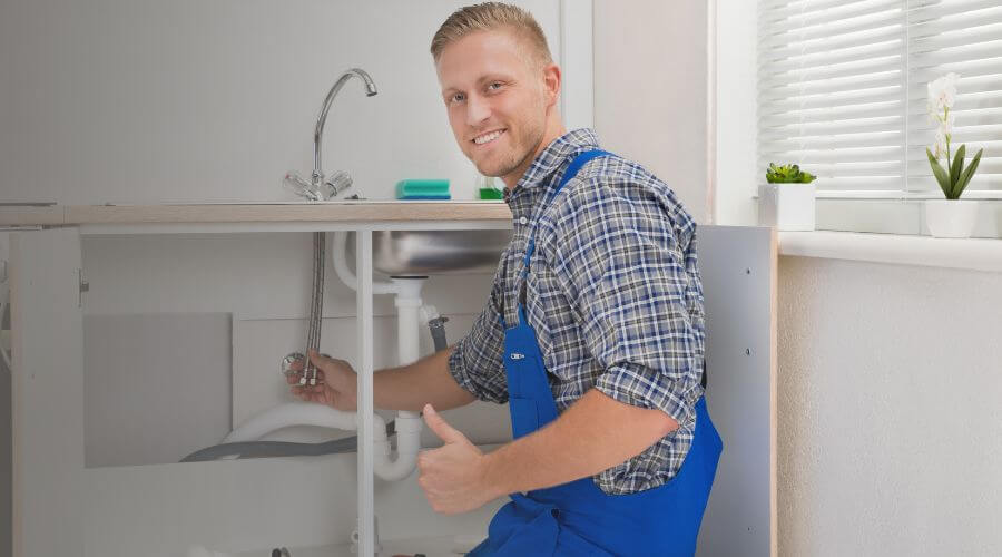 Expert burst pipe repair services in Lachine, MI
